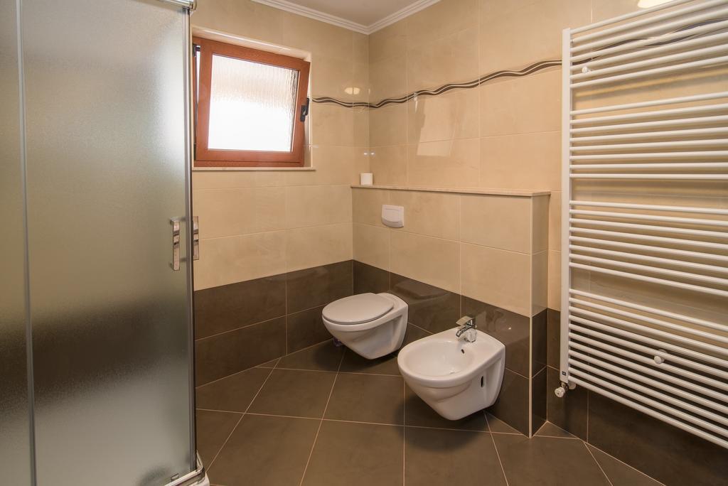 Apartman Slavko Krk Town Exterior foto